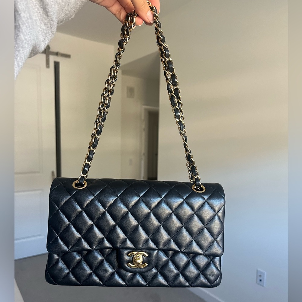 Chanel classic medium flap bag